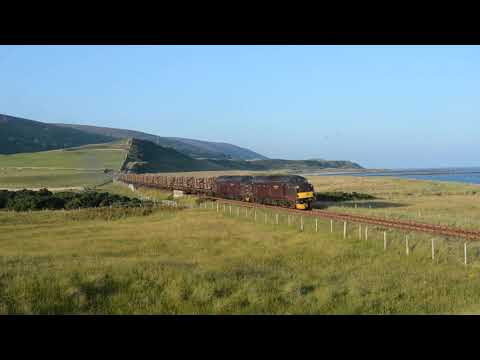 37685 & 37516 on 6Z69 18/08/20