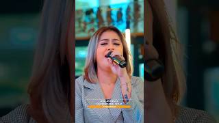 Download lagu Tumarima mah tumarima Ade Astrid x Gerengseng Team ditonton lagi dong di YouTube Sembada Music. mp3 Download lagu Tumarima mah tumarima Ade Astrid x Gerengseng Team ditonton lagi dong di YouTube Sembada Music. mp3