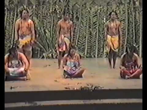 Traditonal Niuean Songs 1992 at Huanaki part 3