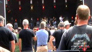 Malina Moye Rocks 'K-yotic' Live at Bospop in the Netherlands