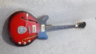 Video thumbnail for Orfeus Hebros Bulgarian electric guitar (Орфей Хеброс болгарская электрогитара) by Дмитрий Кузнецов
