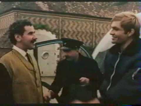 OSS.117.Prend.Des.Vacances.(1970).French.Vhsrip.XviD.Sample