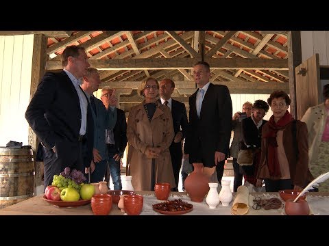 Rekonstruktion eines Öl-Ladens in Petronell Carnuntum