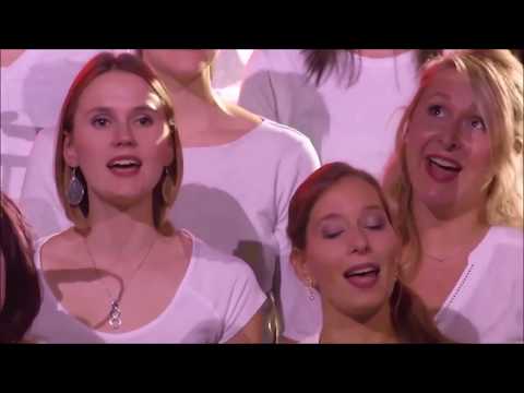 Les 2000 Choristes ! C'est ça