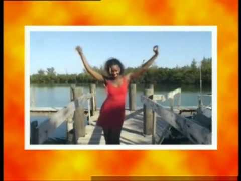 Cecilia Gayle - "El Tipitipitero" Official Videoclip