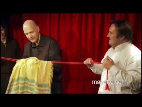 Voir la vidéo du DVD Perthuis Ropes - Les Cordons Du Fakir  - Philippe de Perthuis