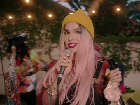 kissing a stranger - rosecoloredworld (official video)