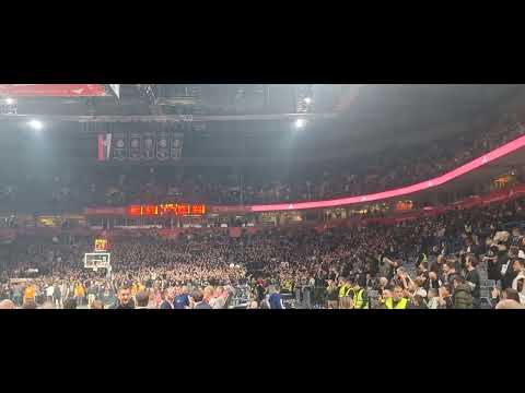 Partizan - Crvena zvezda: Zagrevanje sat vremena pre početka utakmice 