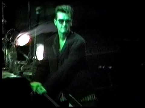 The Smiths - The Queen Is Dead / Panic - Wolverhampton Civic Centre - 15th Oct 1986