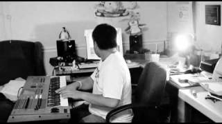 Sam Ock makes a beat "Stories"