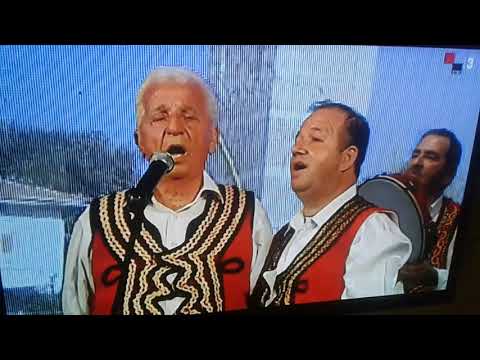 AGRON ARAPI kendon FATMA MEMA & grupi burrave KAVAJ.