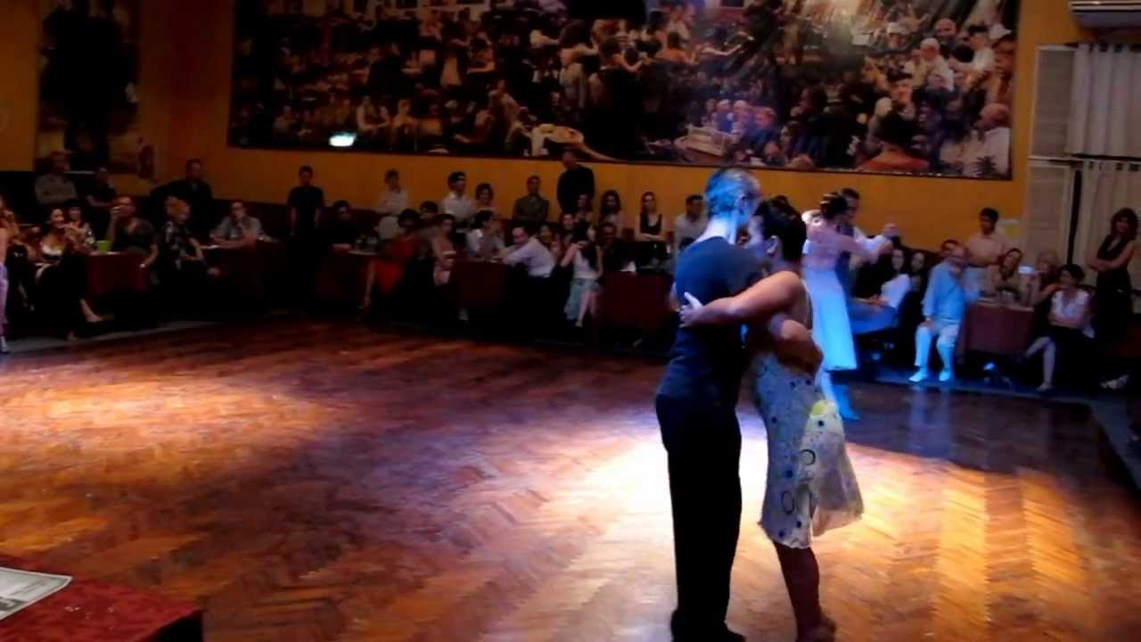 Sebastian Pereyra y Delia Hou / Paloma Berrríos Y Maximiliano Alvarado