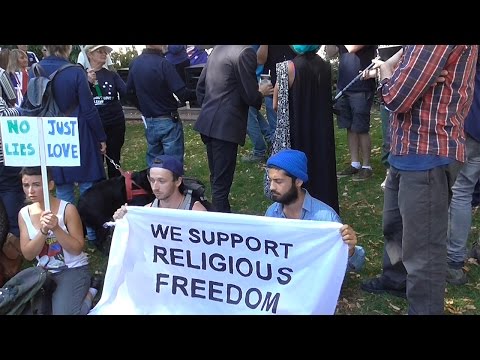 Hobart Community Protest Counters RECLAIM AUSTRALIA's Nationalist Anti-Islam Rally