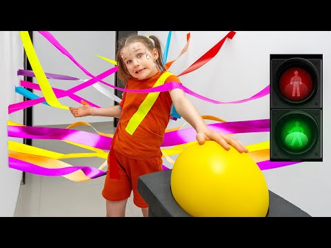 Red Light Green Light | Best Kids Challenge Adventures