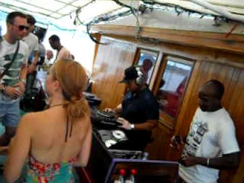 SUNCEBEAT 2 :. BOAT PARTY :. Qool Dj Marv / Anthony Nicholson :.