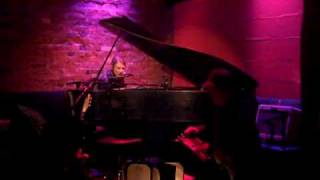 Trixie Whitley "Pieces" w/ intro