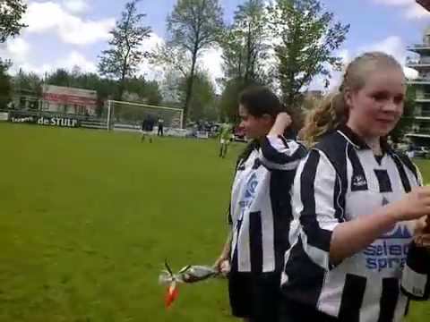 VV Zwaluwen MB2 kampioen 2012