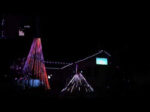 LithgowLights 2018 Show - Baby Shark