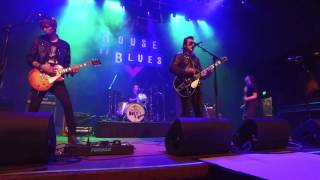 Falling Doves - Cocaine Jane - Live at the House of Blues