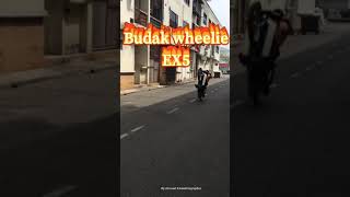 Download lagu #budakwheelie#ex5#wheelie#donttryathome mp3