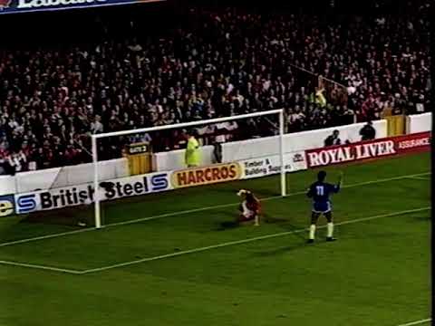 Nottingham Forest v Stockport County League Cup 2nd Round 2nd Leg 07-10-1992