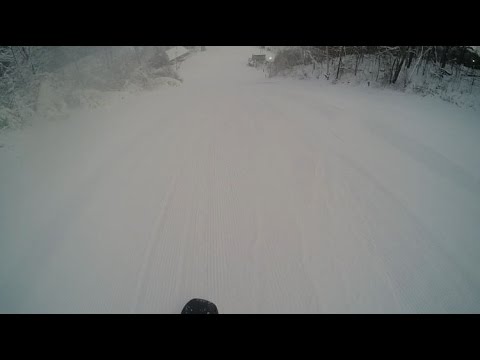 BLACK DIAMOND HILL BOMB (SNOWBOARDING)