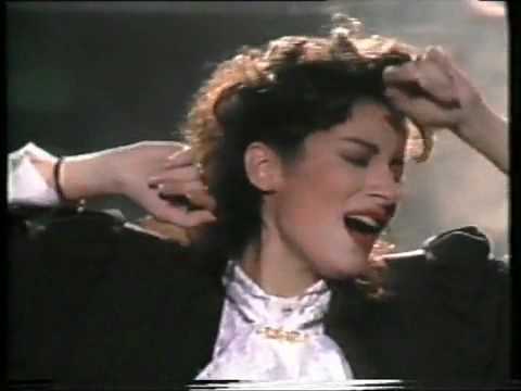 Doris Dragovic-Opilo me vino, Da ugodno prodje vrijeme.