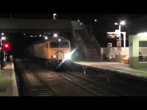 (HD) Network Rail 57310 & 57305 pass Blackhorse Road with an RHTT - 3/11/13