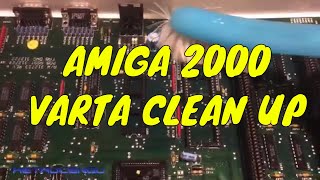 Cheap Dead Commodore Amiga 2000 clean up