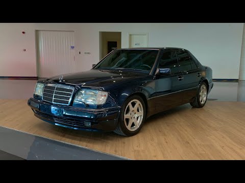 1994 Mercedes-Benz E500 (CC-1858475) for sale in Dubai , Dubai