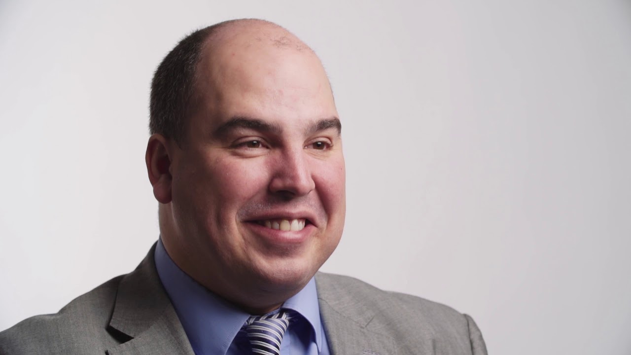 Dr Adam Boddison on Standardized Testing | HundrED