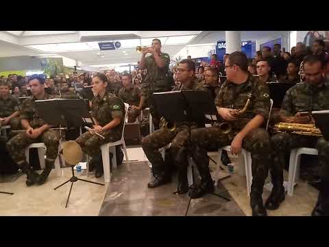 Mamãe e eu apaixonada BANDA 4 BIL EM S.P MUITO TOPP