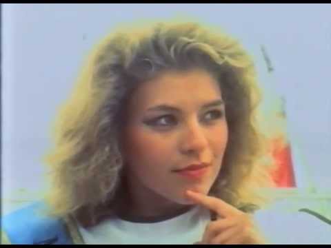 Sylvie Robardet (1987) by Gérard Courant - Cinématon #886