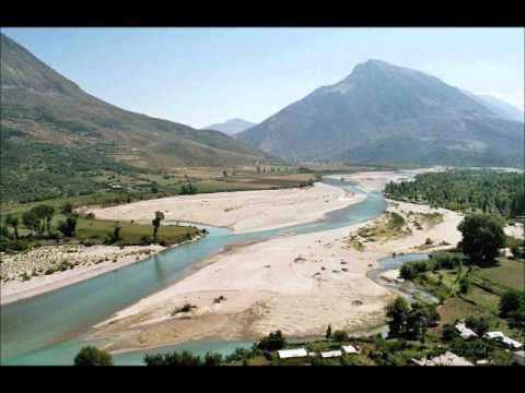 BLERINA BALILI,KOLAZH DASME JUGU