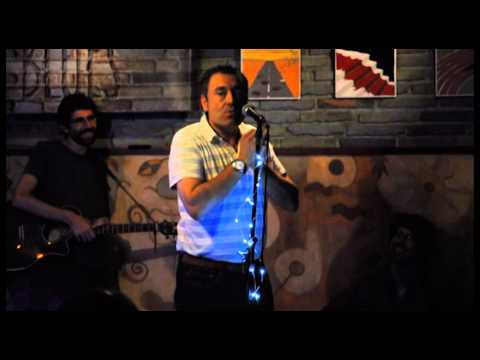 Pèsol Feréstec - Juan Aguilar, acudits del públic al Hot Blues