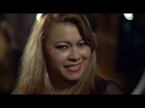 Gloria Gómez tu GiGi - Ay Amorcito (Video Oficial)