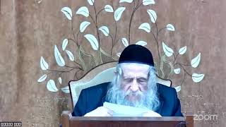 Persönlicher Meetingraum von ישראל יעקובוב (הרב אברהם מנחם מענדל וכטר) - התמונה מוצגת ישירות מתוך אתר האינטרנט יוטיוב. זכויות היוצרים בתמונה שייכות ליוצרה. קישור קרדיט למקור התוכן נמצא בתוך דף הסרטון