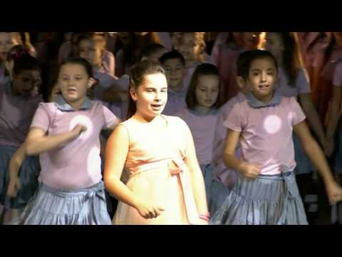 Zlatno Slavejce 2016 - Oda za medot - Elena Cvetkovska (Video)