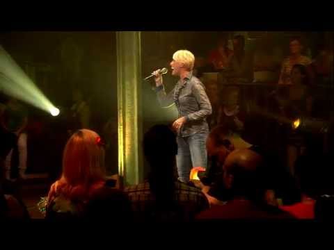 anne cafe - Dana Winner - The one