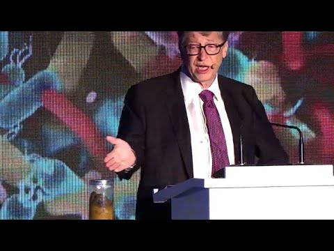 Bill Gates nimmt für guten Zweck Kot in die Hand