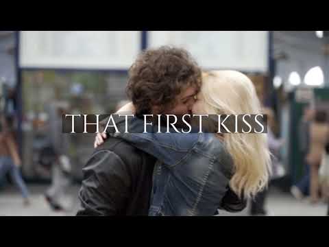 download lagu mp3 mp4 The Girl And Her Ren, download lagu The Girl And Her Ren gratis, unduh video klip The Girl And Her Ren