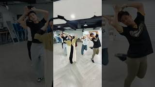 Download lagu DS Siti Nurhaliza Accepts the Eid Matchmaking Dance Challenge mp3