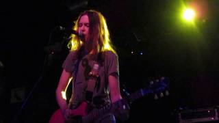 Juliana Hatfield    "I Don't Know What to Do with My Hands"