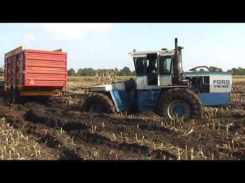 Maïs 2007 Loonbedrijf Aldenzee samen met v.d. Schans met Deutz Dx145, Deutz Dx 6.30,Ford FW 60
