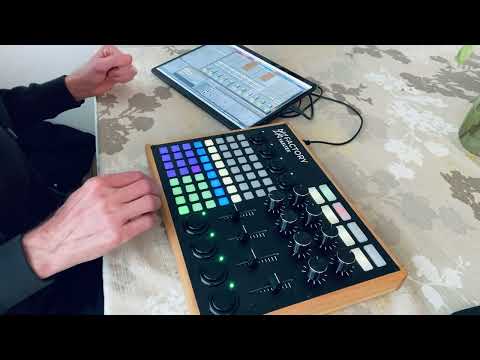 Momentary Ambient Featuring @Yaeltex Custom Midi Controller & @Ableton