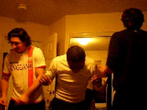 COLLEGE STUDENTS SING SERBIAN TUNE