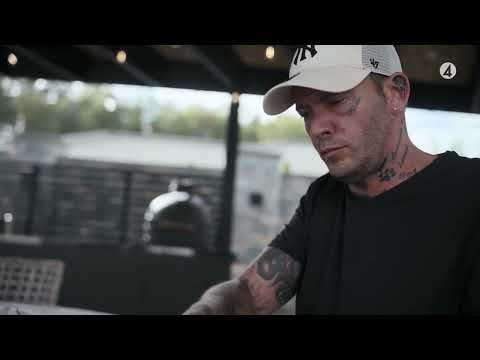 Joakim Lundell reaktion när han läser journalen: "Varför blev jag utfryst?"  | TV4 & TV4 Play