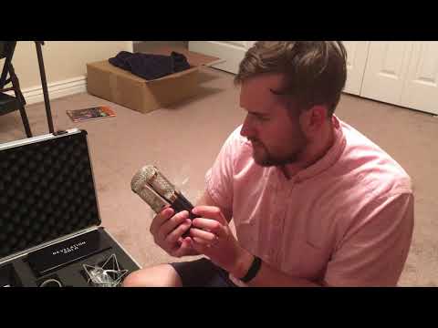 Unboxing of the MXL Revelation Solo (very good video)