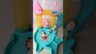 Download lagu Cocomelon _ Mommy and Daddy Aiiiii! 🤯😬 mp3 Download lagu Cocomelon _ Mommy and Daddy Aiiiii! 🤯😬 mp3