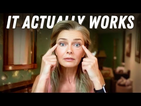 3 Things that make her EYES look So Good at 60 - Paulina Porizkova